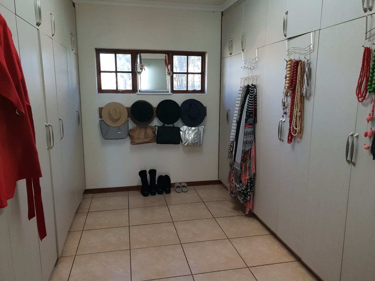 5 Bedroom Property for Sale in Bethlehem Free State